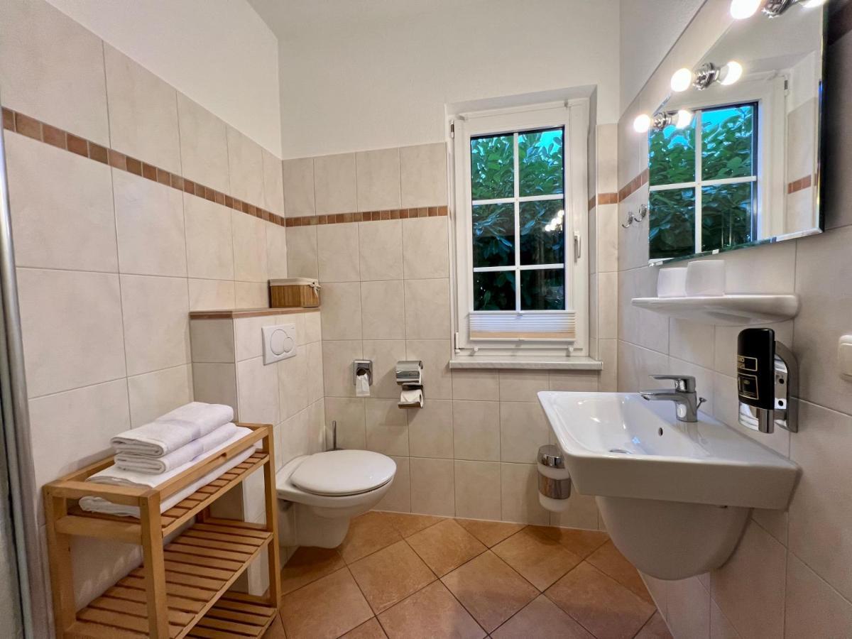 Haus Nordlicht Hotel Ahrenshoop Bagian luar foto
